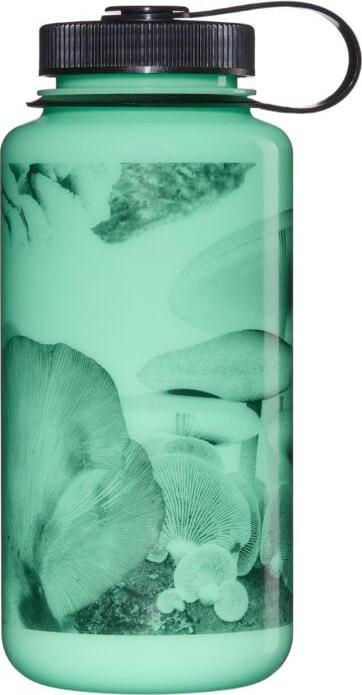 Nalgene 1 L Wm Bottle Glow With Black Mushrooms från Nalgene
